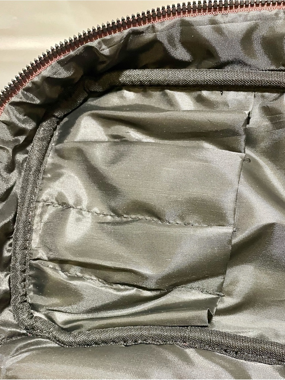 Steve Madden Logo Embossed Train Case Makeup Bag with Detachable Pouch, NWT - Picture 11 of 16